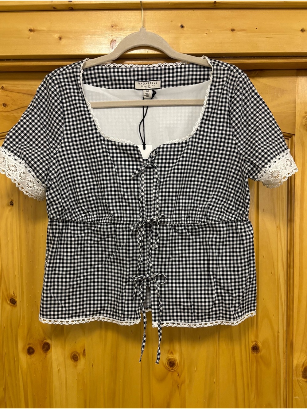 bagatelle Black & White Gingham Lace-Trim Tie-Front Blouse, NWT